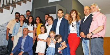 Huete homenajea a Manuel Olarte en un emotivo acto