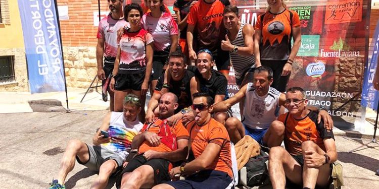 José Luis del Campo y María Jesús Algarra se llevaron en Santa Cruz de Moya la VII Marcha Trail Fuentes del Turia