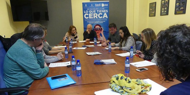 La Asociación del Comercio de Cuenca, preocupada ante la bajada del consumo
