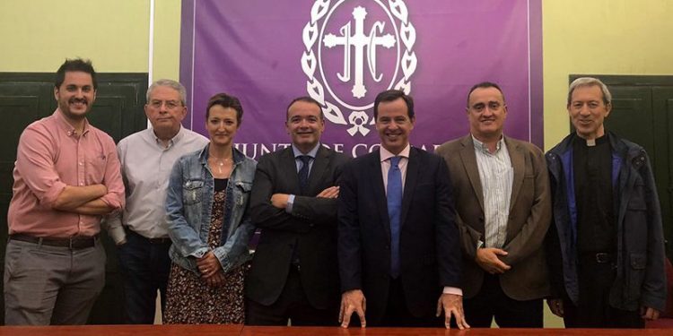 La Junta General respalda la gestión de Sánchez Albendea y lo ratifica como presidente de la Junta de Cofradías
