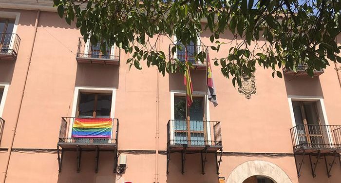 La Junta se suma en Cuenca a la celebración del Día Internacional del Orgullo LGTBI