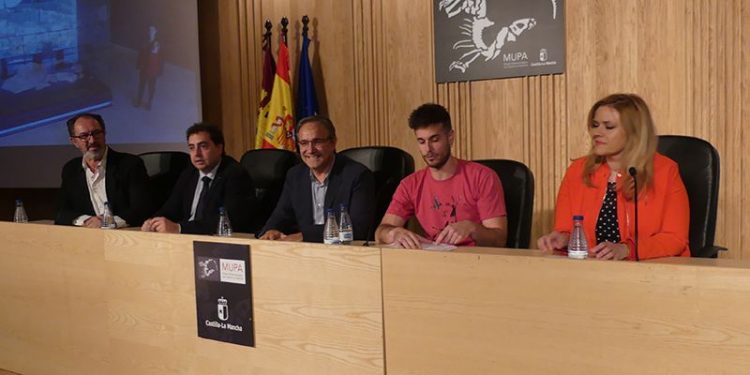 Más de 120 jóvenes investigadores de 12 nacionalidades distintas se dan cita en Cuenca para debatir sobre paleontología