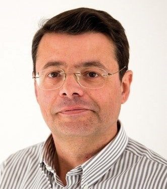 Neira cree que la legislatura empieza mal decidiendo el futuro de Cuenca en una reunión a dos