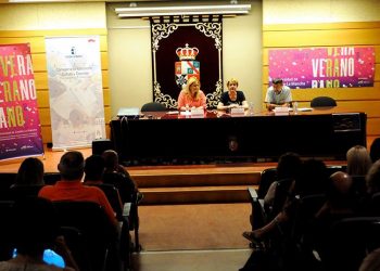 Setenta y dos docentes debaten en un curso de verano de la UCLM la actuación de contenidos de Lengua y Literatura