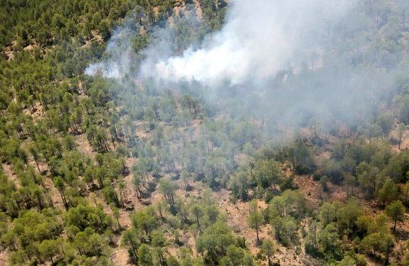 Controlado un incendio en Fresneda de la Sierra que ha movilizado, hasta el momento, a 59 personas