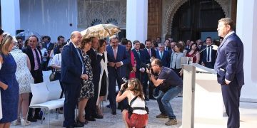 El presidente de Castilla-La Mancha pide a los miembros de su gobierno “jerarquía” con la gente importante y “cercanía” con los ciudadanos