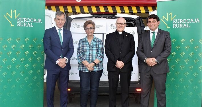 Eurocaja Rural dona 2.000 kilos de alimentos a Cáritas procedentes de su ‘Desafío’ Eurocaja Rural dona 2.000 kilos de alimentos a Cáritas procedentes de su ‘Desafío’