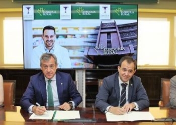 Eurocaja Rural habilita 60 millones de euros a los farmacéuticos toledanos para potenciar su actividad