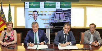 Eurocaja Rural habilita 60 millones de euros a los farmacéuticos toledanos para potenciar su actividad