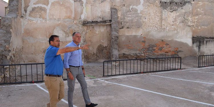 López Carrizo inaugura un nuevo aparcamiento disuasorio en Tarancón dotado con 34 plazas