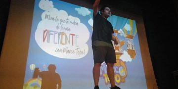 Los niños de la Escuela de Verano de San Clemente disfrutan de la presentación de la APP Turística “Marco Topo”