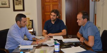 Mota del Cuervo presenta sus terrenos industriales al responsable de Invierte en Cuenca