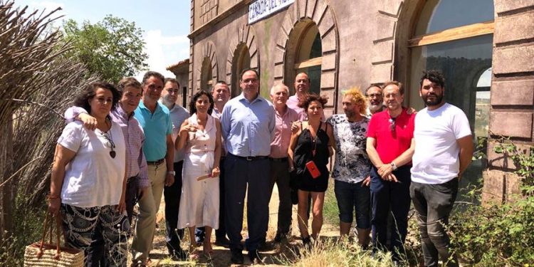 Prieto muestra su satisfacción por que el proyecto Serranía en Vía comience a tomar cuerpo con las obras en La Melgosa