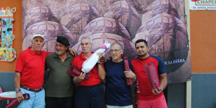 El equipo de Buenache de la Sierra, campeón del XII Circuito Diputación de Bolos.
