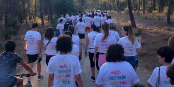 La Junta destaca la solidaridad de Casas de Benítez en la lucha contra el cáncer de mama metastásico