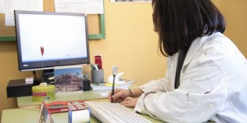 El Gobierno regional trabaja este mes de agosto para que el próximo curso haya 45 escuelas conectadas más en Castilla-La Mancha