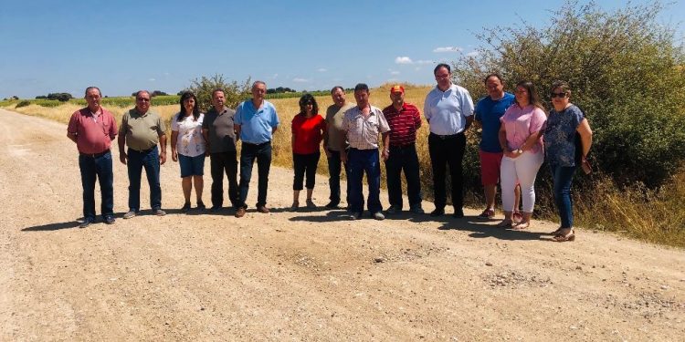 Prieto: “Seguiremos reclamando a la Diputación los más de 200 kilómetros de caminos que hay pendientes y consignados económicamente de la legislatura anterior”