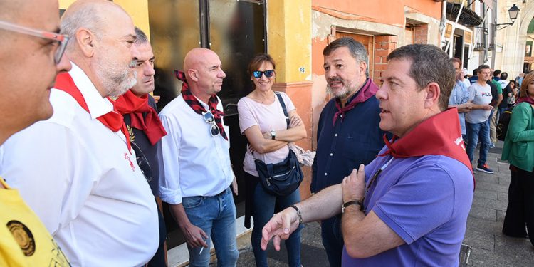 El presidente de Castilla-La Mancha visita San Mateo