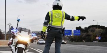El Ayuntamiento de Cuenca se adhiere a la campaña de la DGT para examinar el uso del cinturón de seguridad y sistemas de retención infantil