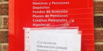 El alcalde de Villarejo de Fuentes alerta sobre la disminución de servicios en los pueblos pequeños y su repercusión negativa en la pérdida de habitantes