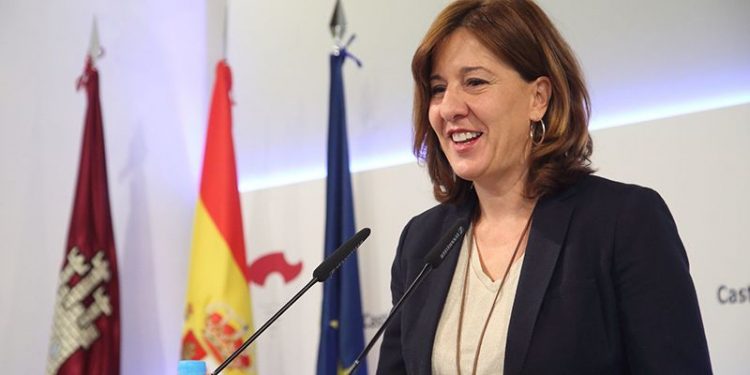 El Consejo de Gobierno autoriza 2,5 millones de euros para la gestión de las residencias de mayores de Montalbo y El Pedernoso