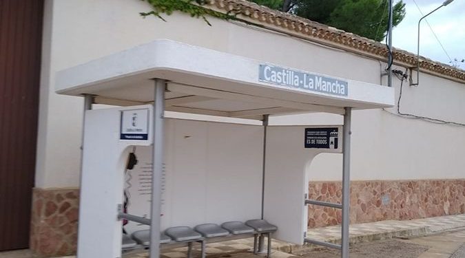 El Herrumblar se suma a los pueblos del autobús ‘a demanda’, a los que se quedan incomunicados con Cuenca y a los que sólo se puede viajar a Valencia determinados días