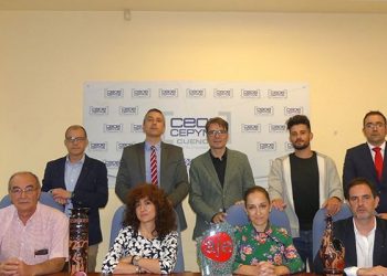 El jurado de los premios AJE toma la decisión final sobre los ganadores