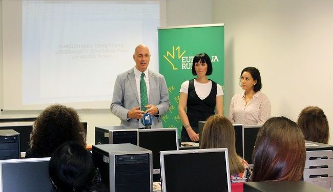 La Fundación Eurocaja Rural comienza en La Roda su programa de liderazgo para mujeres del ámbito rural