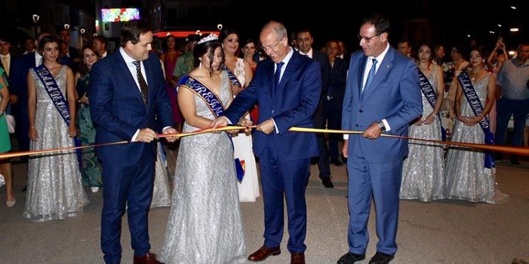Paco Núñez participa en la apertura de la Feria y Fiestas de Las Pedroñeras