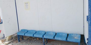 Siete alcaldes de la Serranía Baja piden al Gobierno de España que el autobús siga pasando diariamente por sus pueblos