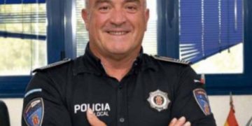 A don Francisco Durán, gran persona, compañero y profesional ejemplar