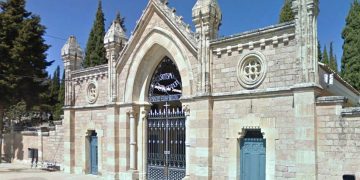 El Ayuntamiento de Cuenca refuerza el servicio de autobús al cementerio con motivo del Día de Todos los Santos