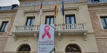 La Diputación de Cuenca se iluminará todo el fin de semana de rosa para visibilizar la lucha contra el Cáncer de Mama