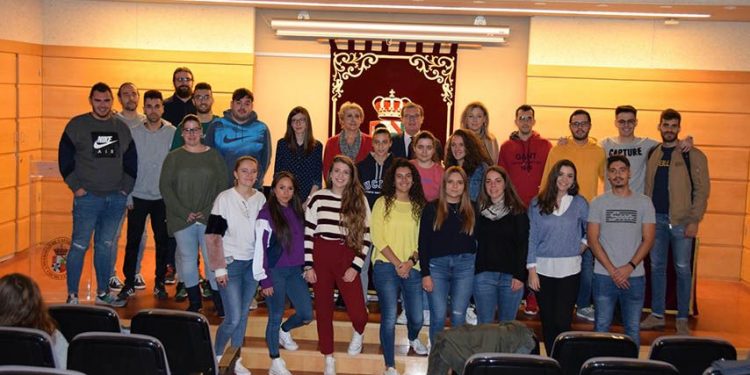 La UCLM entrega las distinciones a los premiados del XXIX Premio Rector en el Campus de Cuenca La UCLM entrega las distinciones a los premiados del XXIX Premio Rector en el Campus de Cuenca