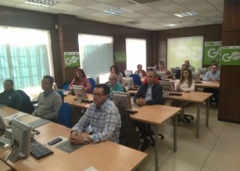 Más de 20 empresarios se informan en Tarancón sobre la optimización de Amazon en mercados internacionales