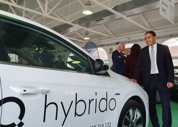 Martínez Chana avanza que la Diputación de Cuenca cambiará su parque móvil para apostar por vehículos híbridos y enchufables