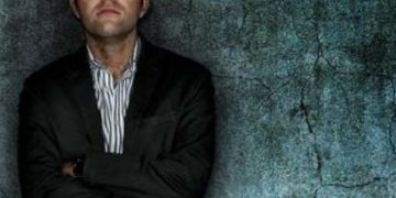 Sergio Vera presenta este jueves en el IES Pedro Mercedes su primera novela