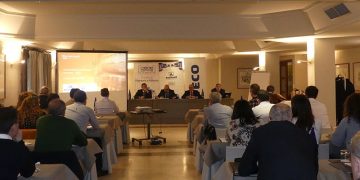 Acutrans reúne a cerca de 80 transportistas para informarles sobre las novedades del ROTT
