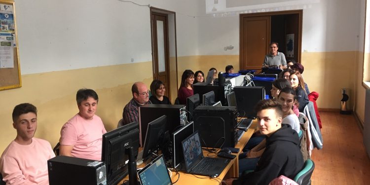 Cerca de veinte alumnos participan en Belmonte en un curso de redes sociales en el sector de la hosteria y el turismo