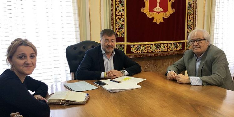 El Ayuntamiento de Cuenca colaborará con la Fundación Leticia Castillejo en la XVI Carrera y Marcha Solidaria contra el Cáncer El Ayuntamiento de Cuenca colaborará con la Fundación Leticia Castillejo en la XVI Carrera y Marcha Solidaria contra el Cáncer