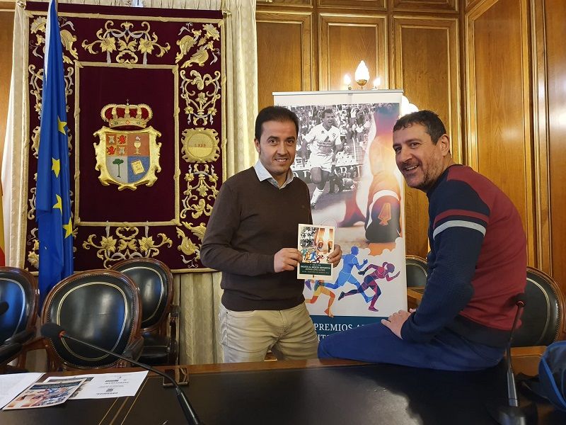 El Ayuntamiento de Iniesta presenta los premios al mérito deportivo ‘Antonio López Alfaro’ en la Diputación