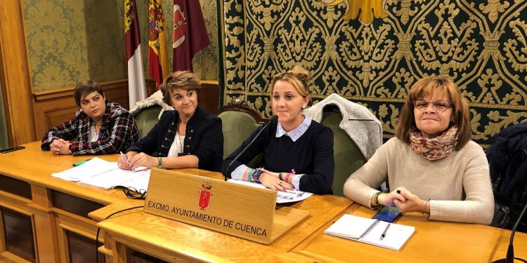 En lo que va de año se han contabilizado en Cuenca capital 62 órdenes de protección y hay 124 mujeres con protección policial activa