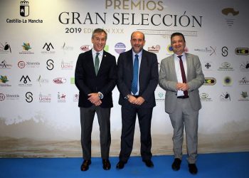 Eurocaja Rural acude a los ‘XXX Premios Gran Selección’, apoyando al sector agroalimentario de la región