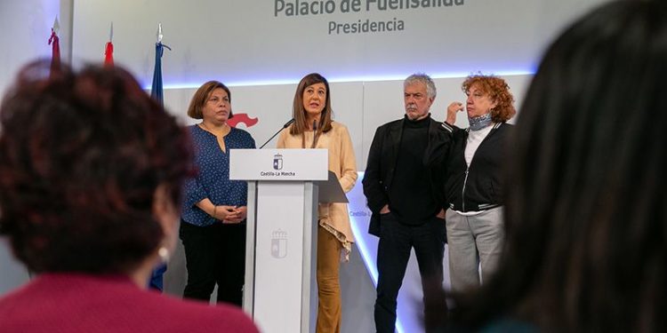 El Gobierno regional colabora en una campaña para difundir y visibilizar la trata como una forma extrema de violencia contra las mujeres y generar rechazo a su normalización y tolerancia social El Gobierno regional colabora en una campaña para difundir y visibilizar la trata como una forma extrema de violencia contra las mujeres y generar rechazo a su normalización y tolerancia social