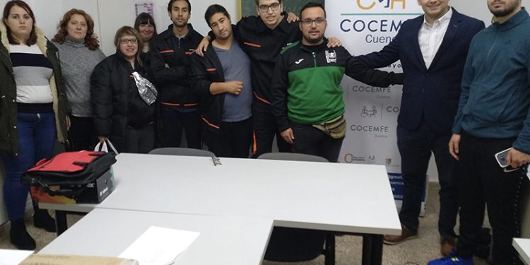 La parte teórica de “Limpieza de espacios abiertos e instalaciones industriales” impartida por Amiab en Cuenca llega a su fin con 10 personas formadas La parte teórica de “Limpieza de espacios abiertos e instalaciones industriales” impartida por Amiab en Cuenca llega a su fin con 10 personas formadas