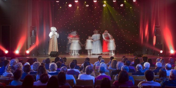 La Red de Artes Escénicas y Musicales de Castilla-La Mancha llega a los escenarios del 1 al 3 de noviembre con 22 propuestas variadas La Red de Artes Escénicas y Musicales de Castilla-La Mancha llega a los escenarios del 1 al 3 de noviembre con 22 propuestas variadas