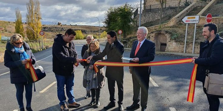 Los dos nuevos parques de bomberos dependientes de la Diputación de Cuenca se ubicarán en Cañete y Priego