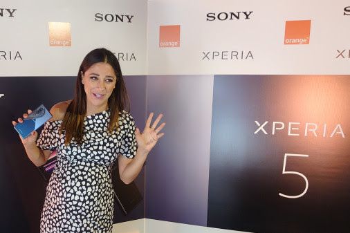 Sony y Orange presentan “Xperia 5 una pantalla de cine” de la mano de la actriz Mariam Hernández.