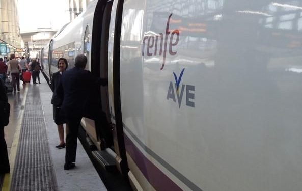 Candidatura de Cuenca pide la implantación en el corredor mediterráneo, con parada en Cuenca, de trayectos con tarifas de bajo coste