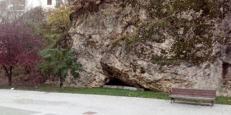 El escenario natural del Paseo del Huécar acogerá el lunes 23 el pesebre navideño organizado por el Ayuntamiento de Cuenca con la participación de la Asociación Medieval CONCA
